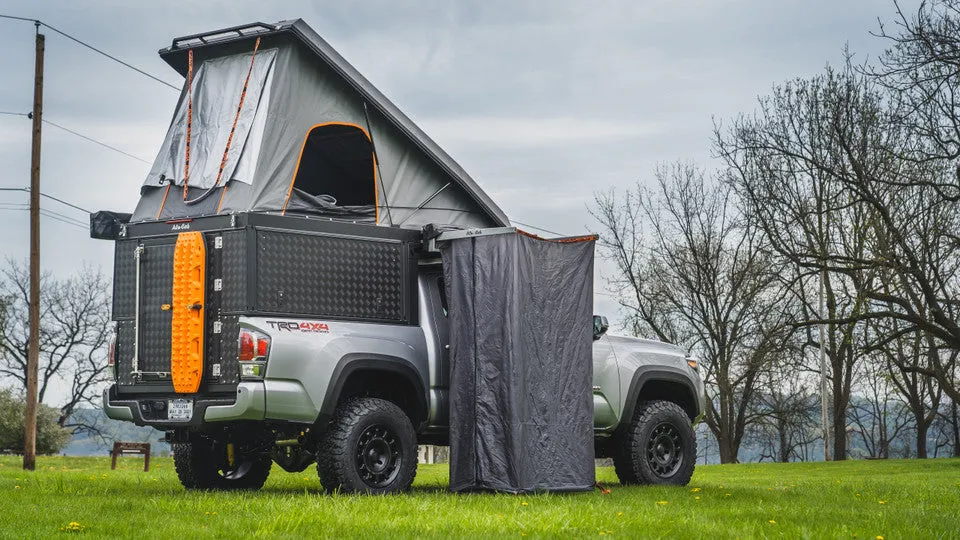 Alu-Cab Shower Cube