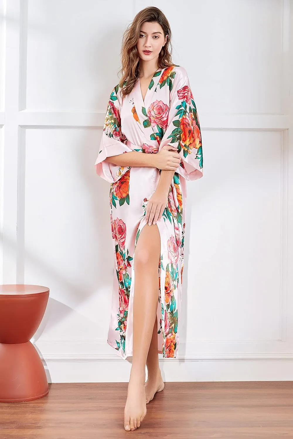 BABEYOND Women's Kimono Robe Long Satin Silky Floral Lightweight Bridesmaid Wedding Bachelorette Party Robe