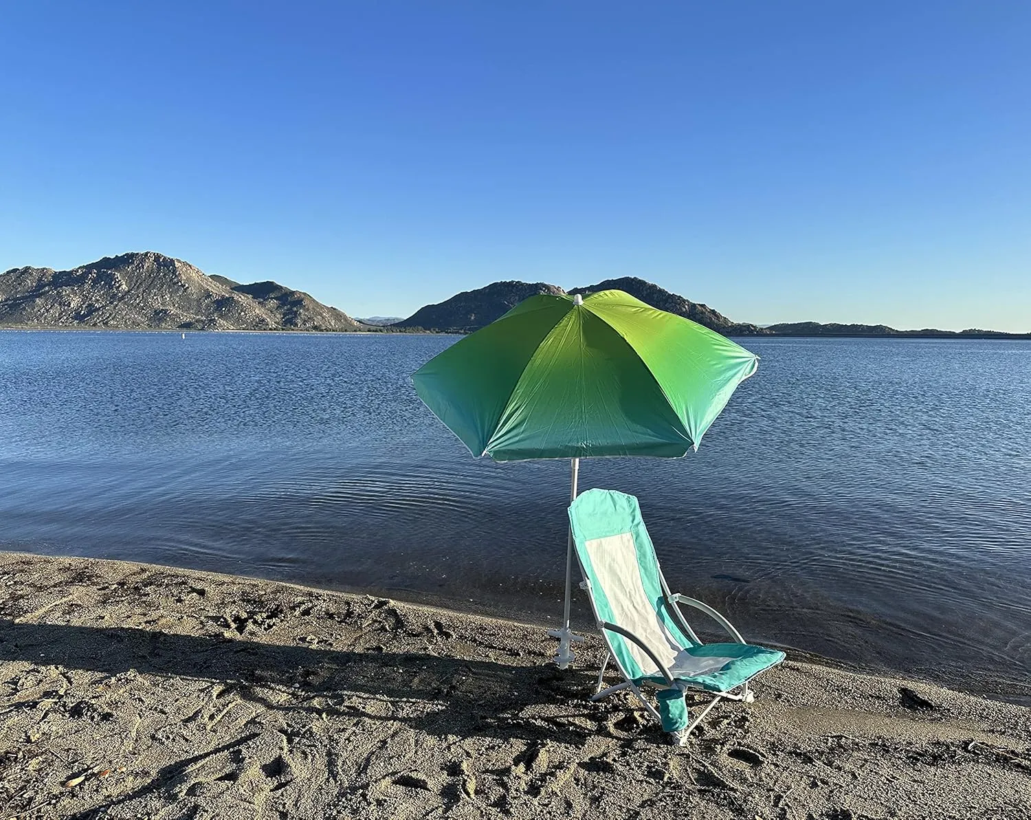 Beach Chair Beach Folding Chair for Adults Camping Chair High Back with Umbrella and Cooler Bag, Huge Shade, Portable & Lightweight for Beach, Outdoor, Camping (1, Bright Green w/Hint Blue)