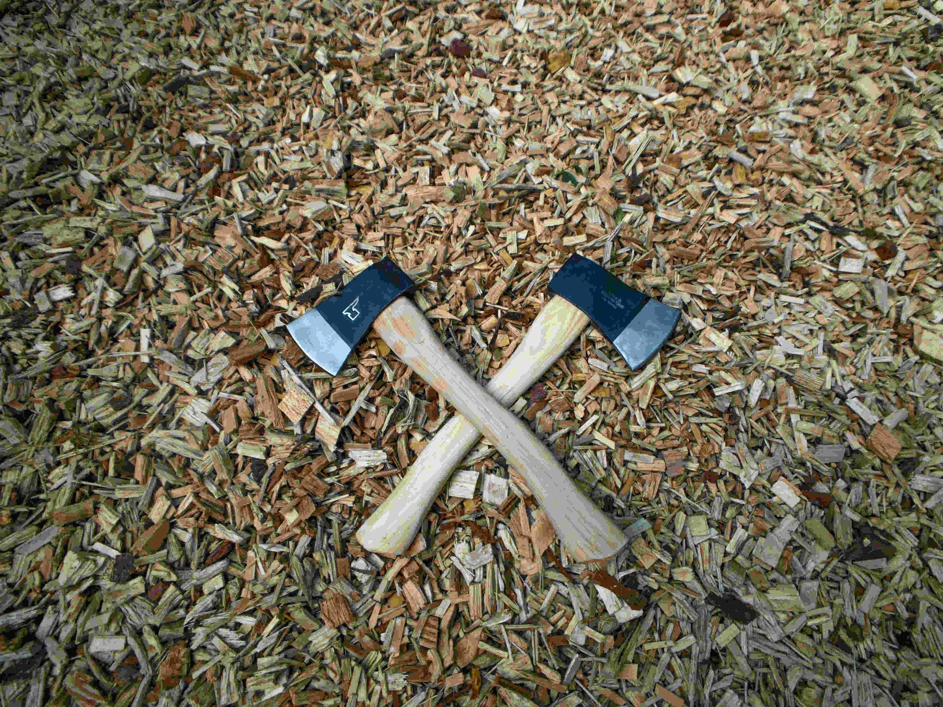 Chicago Outdoor Axe Throwing with Go Ape