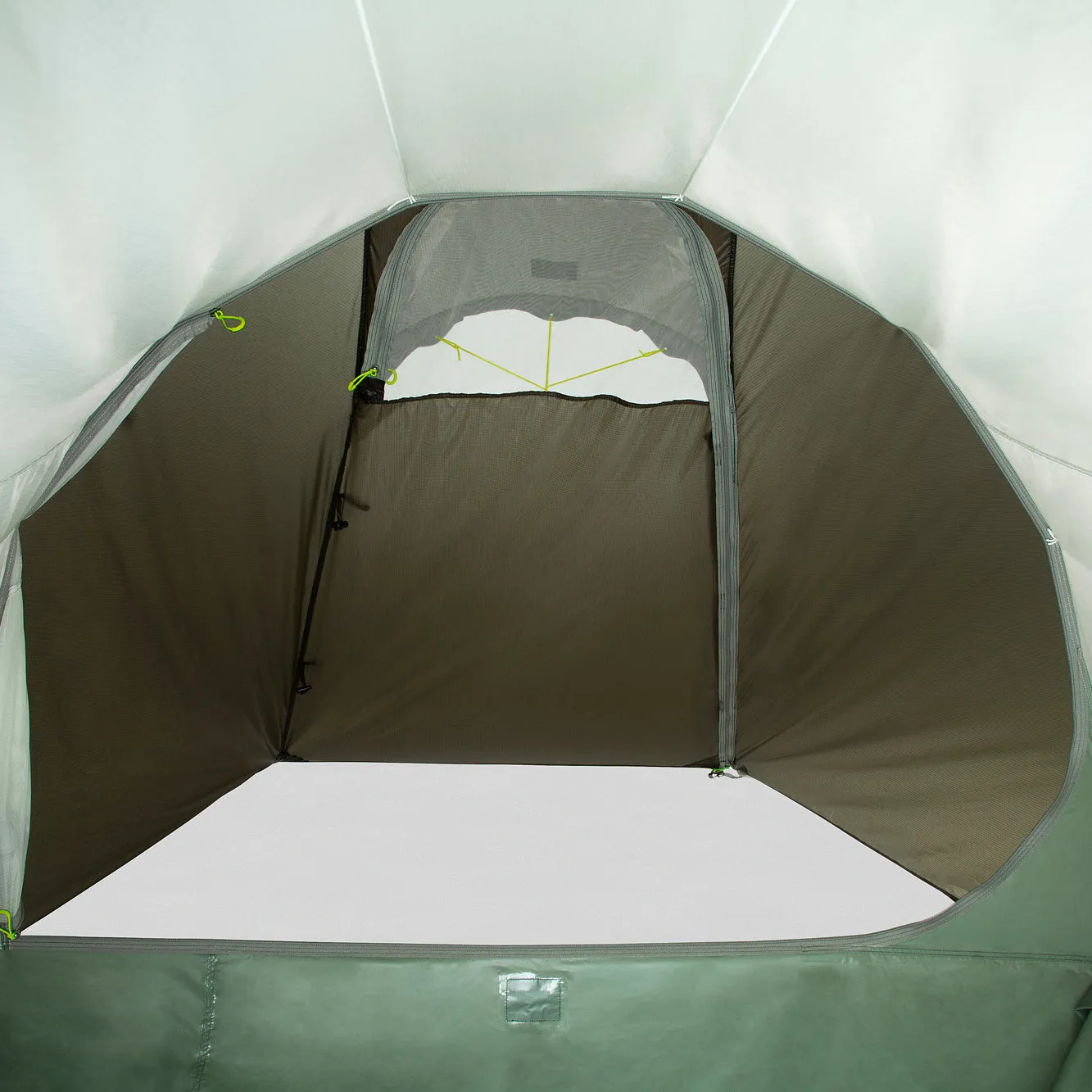 Gargia (3 person)