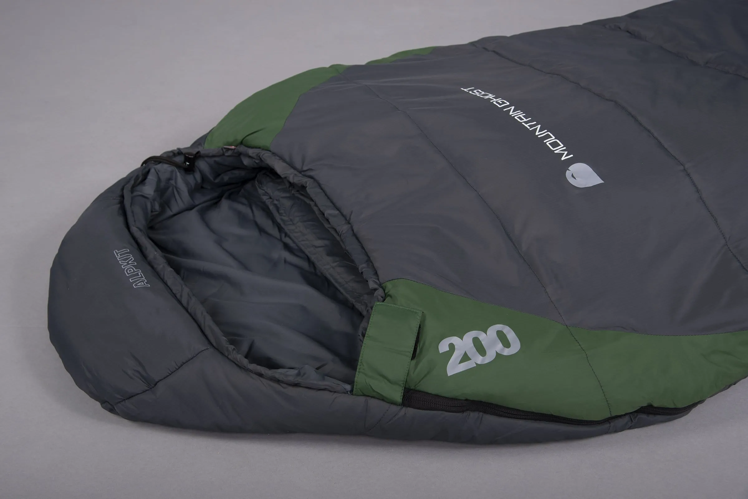 Mountain Ghost 200