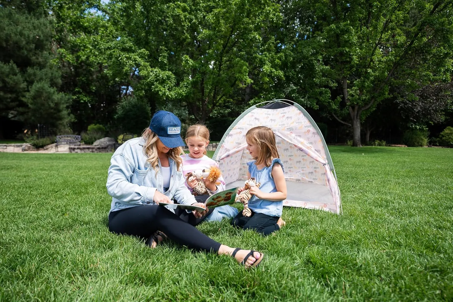 Pacific Play Tents Jungle Friends Play Tent 20223