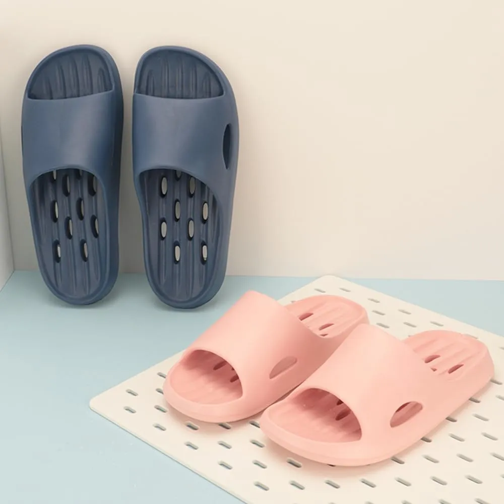 Quick-Drying Shower Slippers with Drainage Holes for Men and Women - Slip-Resistant, Lightweight, and Soft - Ideal for Fitness, Home, and Dorm Showers