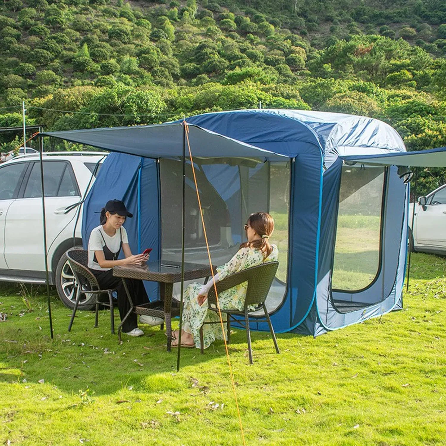SUV Car Tents for Vehicles Tailgate Awning Tents,Car Camping Rear Tent with Rain Layer and Carry Bag,Pop-Up Truck Bed Tent for Camping,Accommodate,Traveling Outdoor Activities