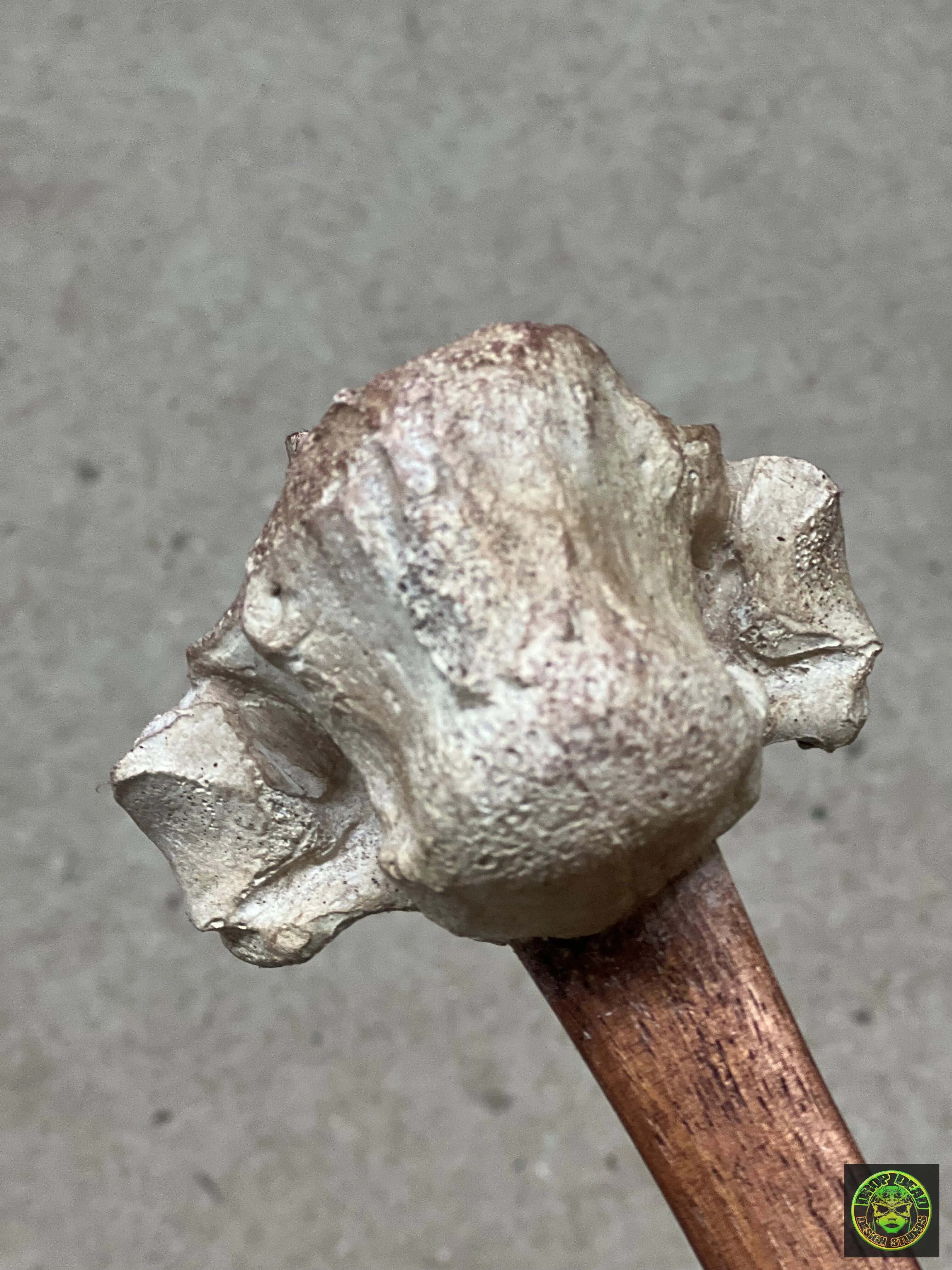 Vertebra Axe Prop