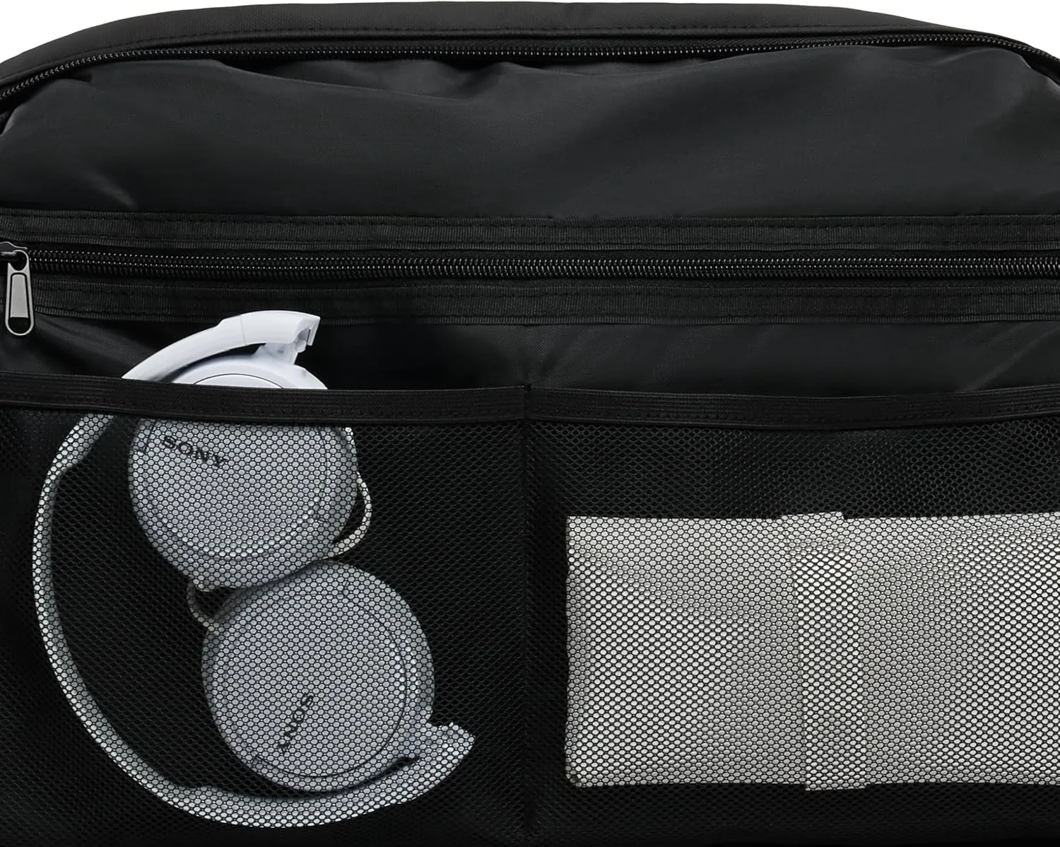 Vooray 25L Trainer Duffel Bag, Sage – Lightweight Travel and Gym Bag with Shoe Pocket, Weekender for Women and Men, Ideal for Overnight, Football, Hospital, and Workouts