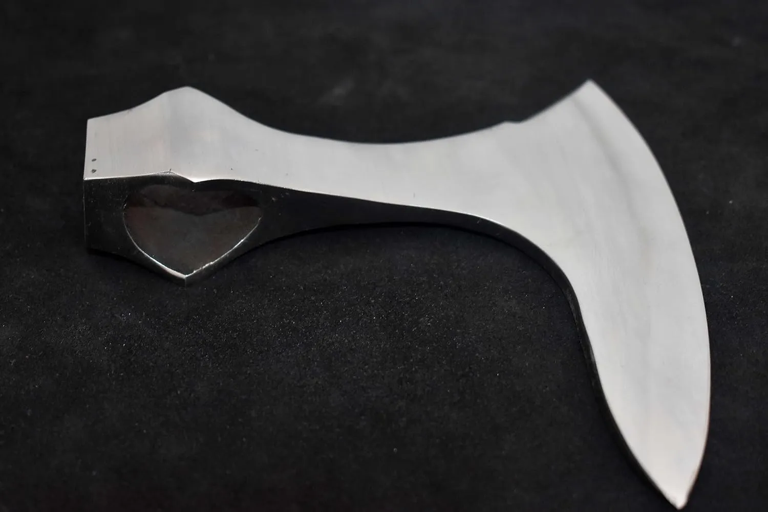Worries Handmade Carbon Steel Axe Without Handle for Splitting Wood and Notching Timber | Viking Hatchet Hand Forged Axe